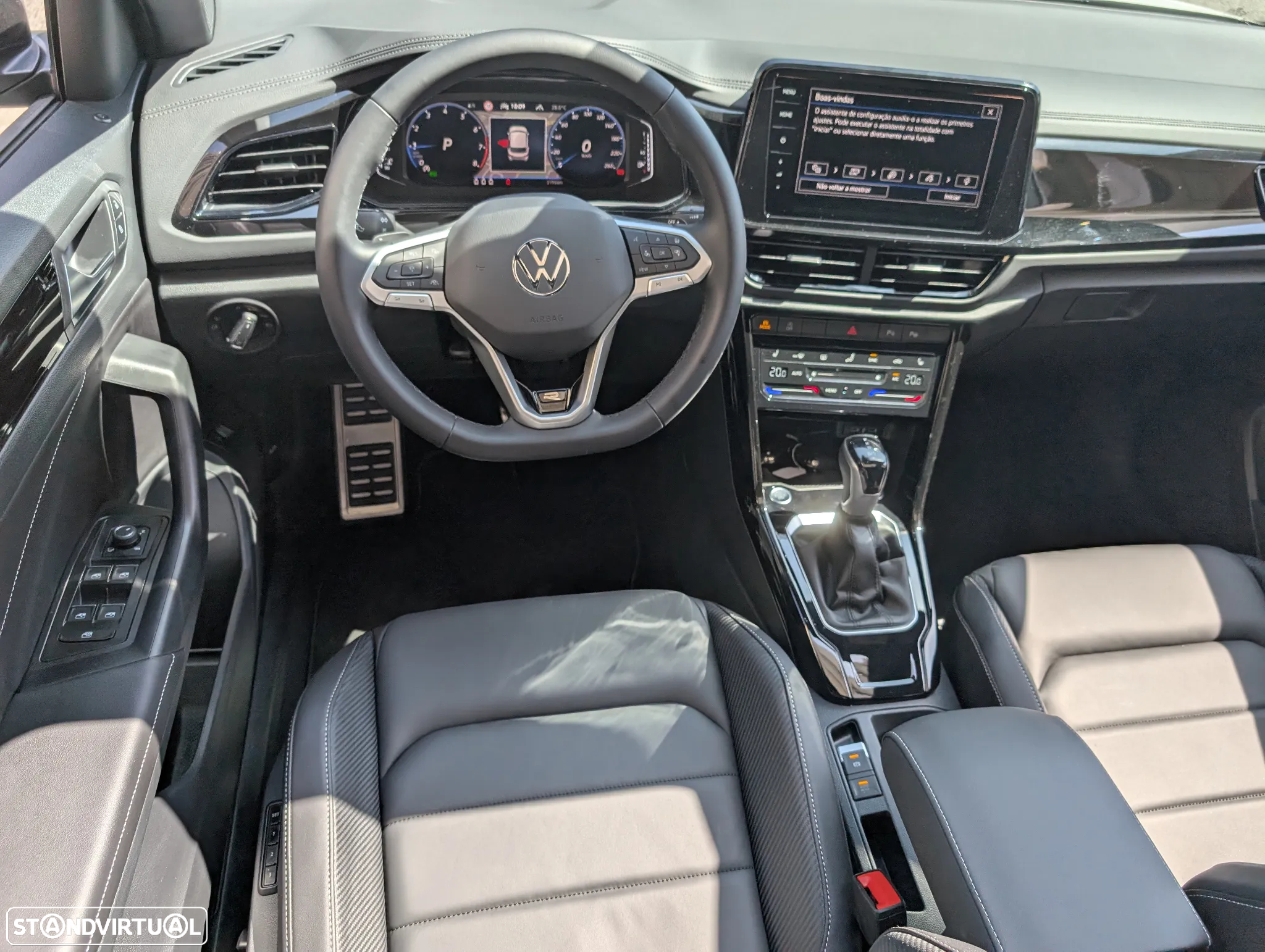 VW T-Roc 1.5 TSI R-Line DSG - 12