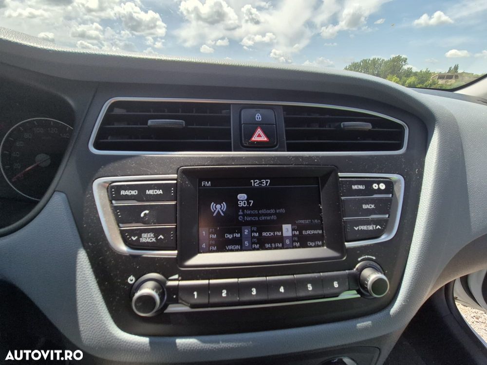 Hyundai i20 1.2 L 84CP 5DR Comfort - 12