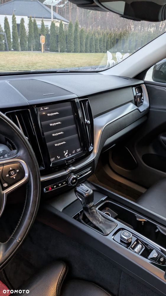 Volvo XC 60 T5 AWD Momentum - 13