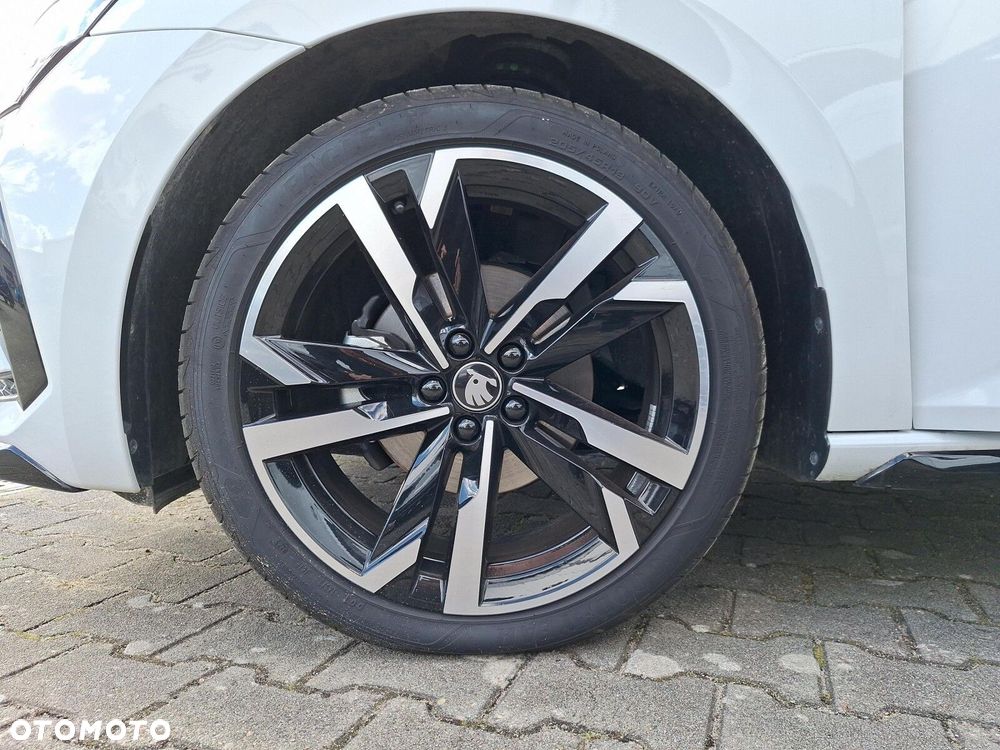 Skoda Scala 1.0 TSI Monte Carlo DSG - 12