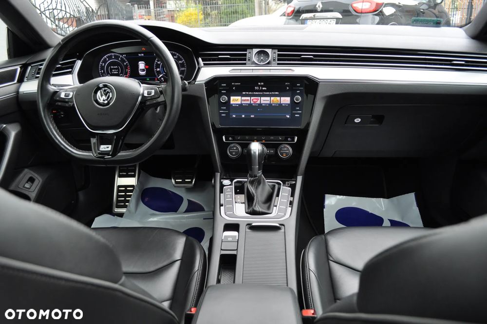 Volkswagen Arteon 2.0 TSI 4Motion R-Line DSG - 24