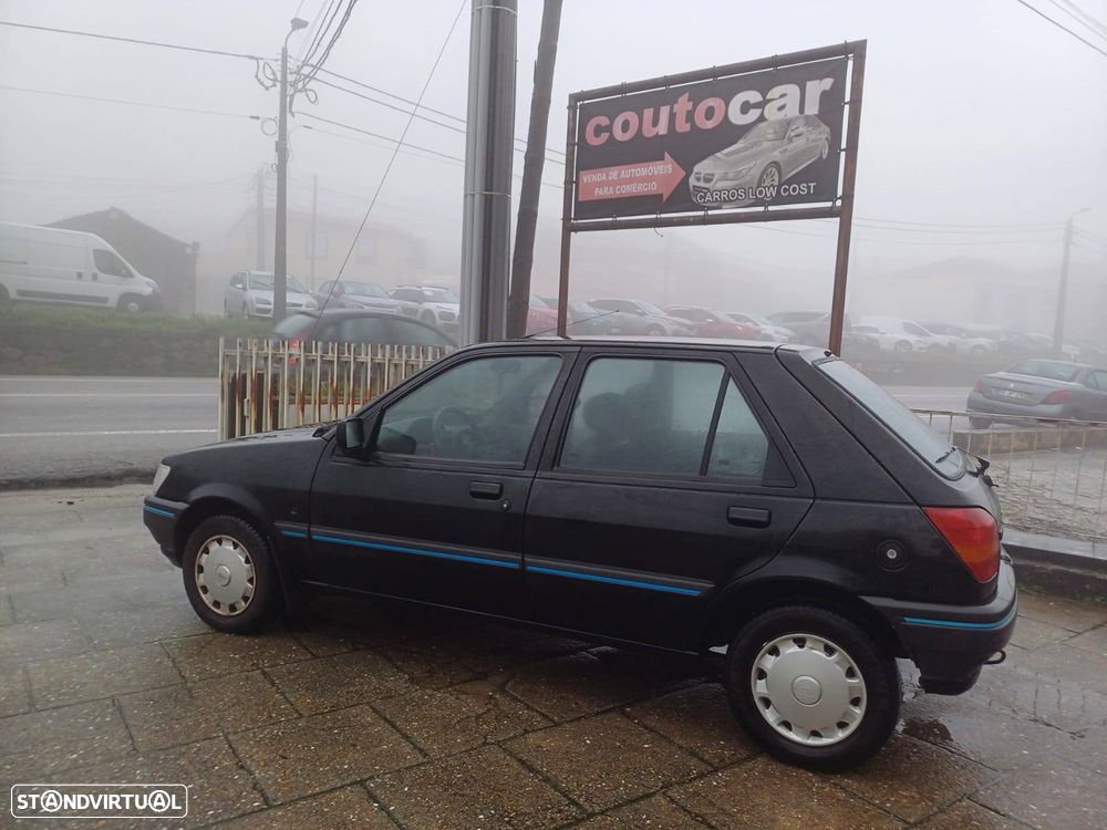Ford Fiesta 1.1i Wave - 4