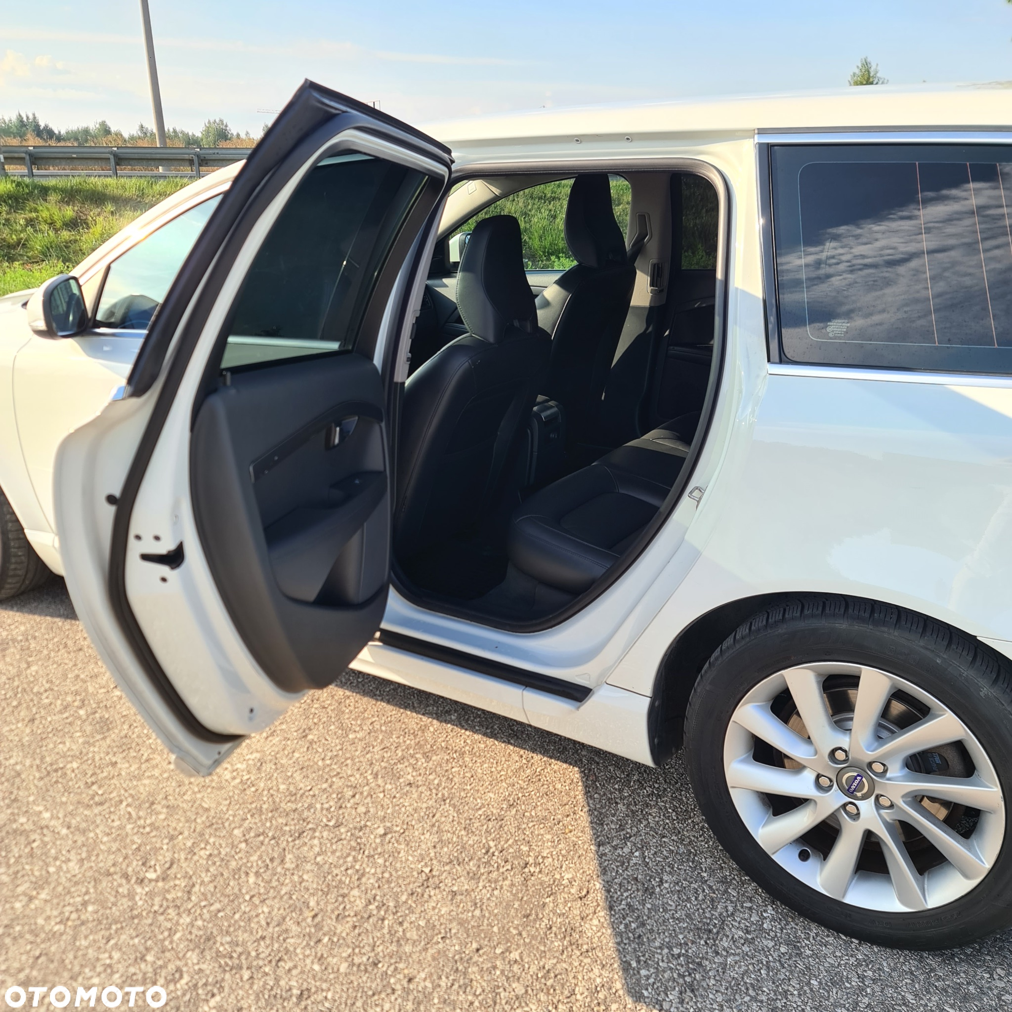 Volvo V70 D2 Momentum - 3