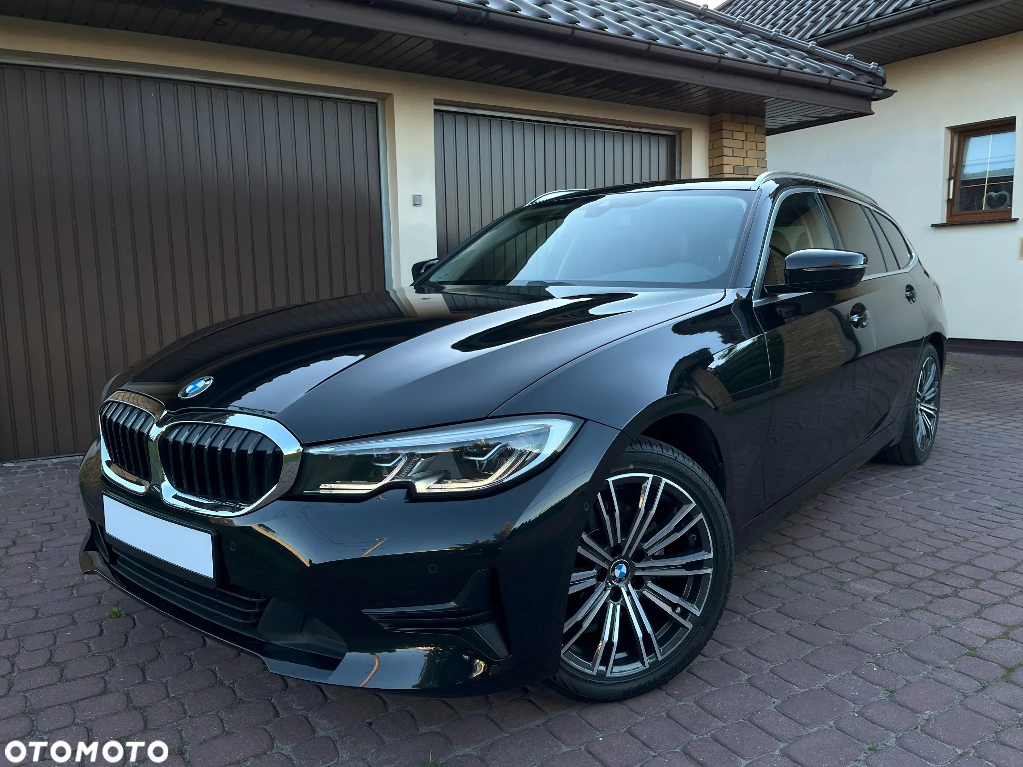 BMW Seria 3 320d xDrive - 2
