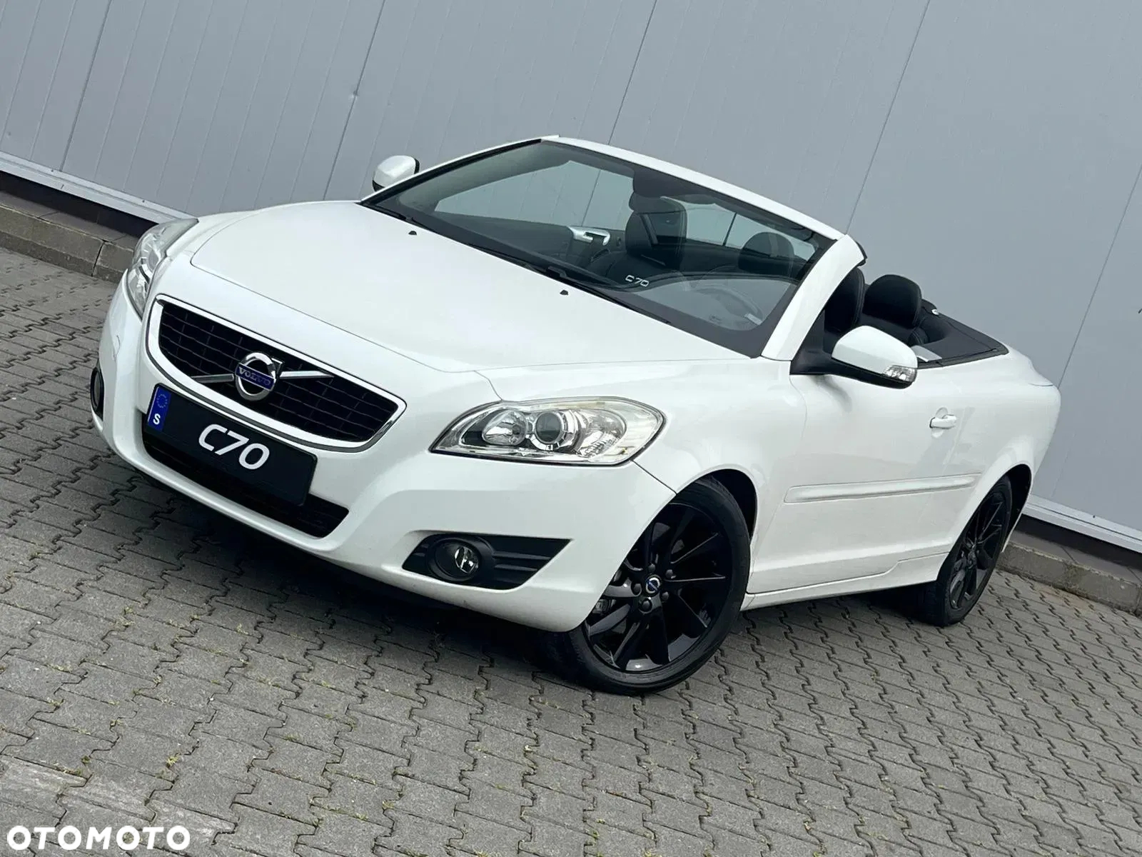 Volvo C70 D4 Momentum - 8