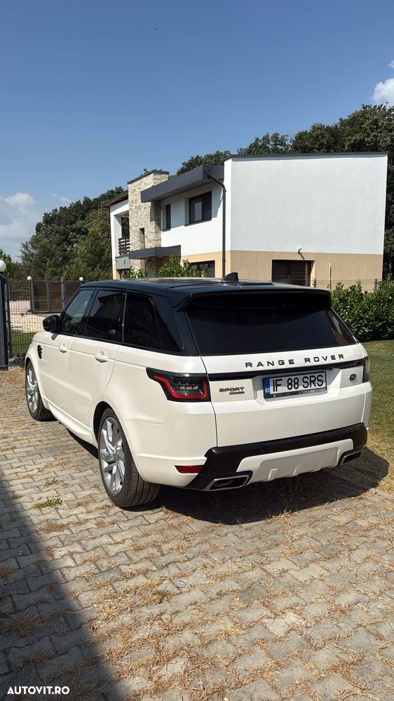 Land Rover Range Rover Sport 3.0 SDV6 HSE Dynamic - 3
