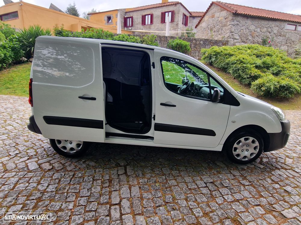 Peugeot PARTNER 1.6 HDI 100CV NACIONAL C/NOVA - 13