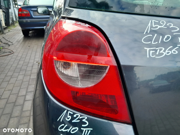 RENAULT CLIO III LAMPA LEWA TYLNA LEWY TYŁ W BŁOTNIK