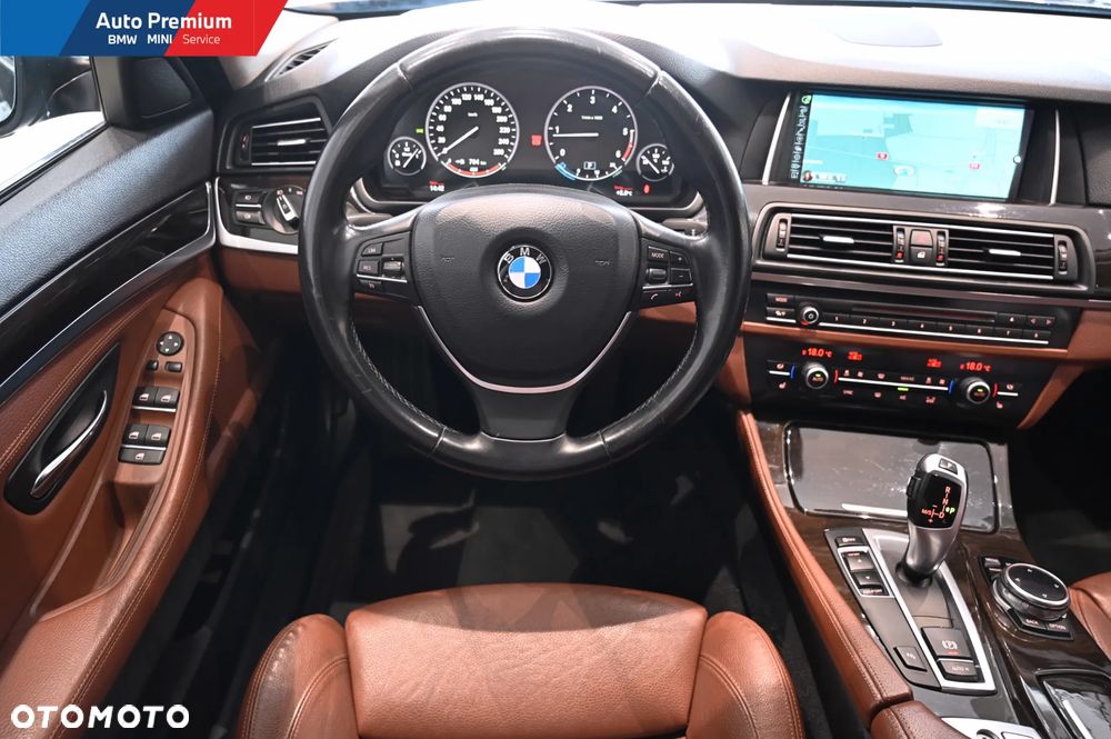 BMW Seria 5 520d - 12