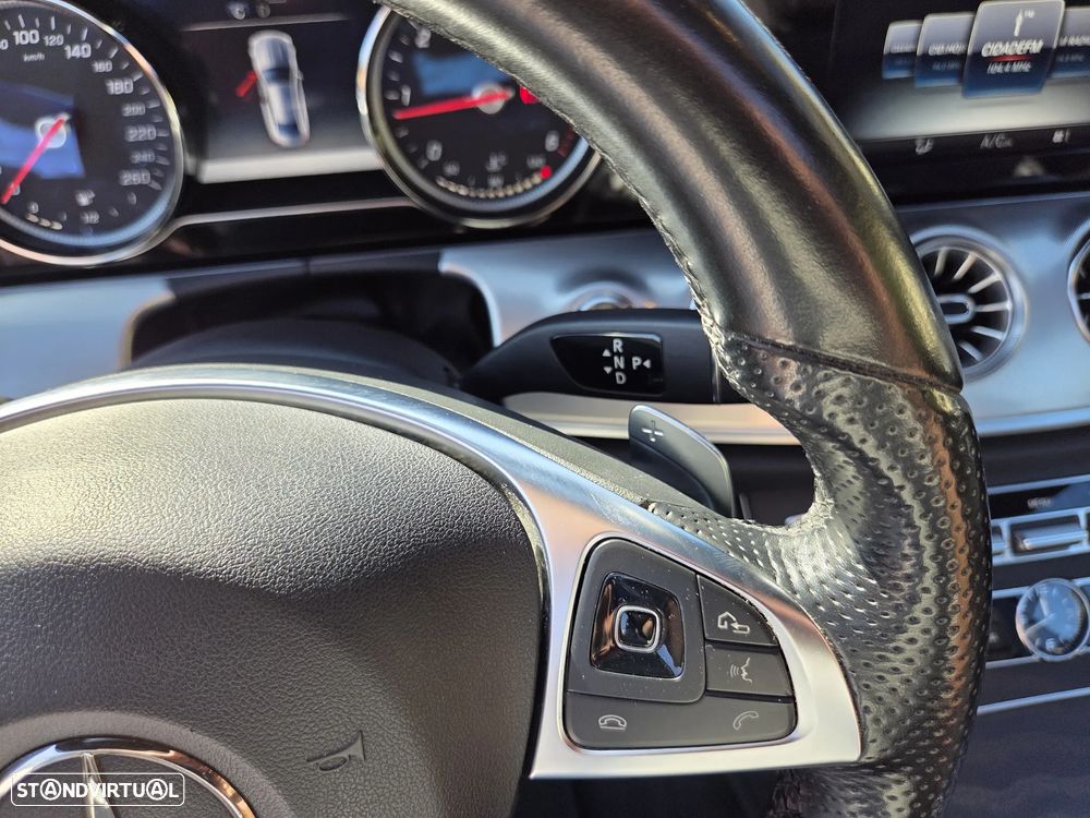 Mercedes-Benz E 220 d Coupe 9G-TRONIC AMG Line - 24