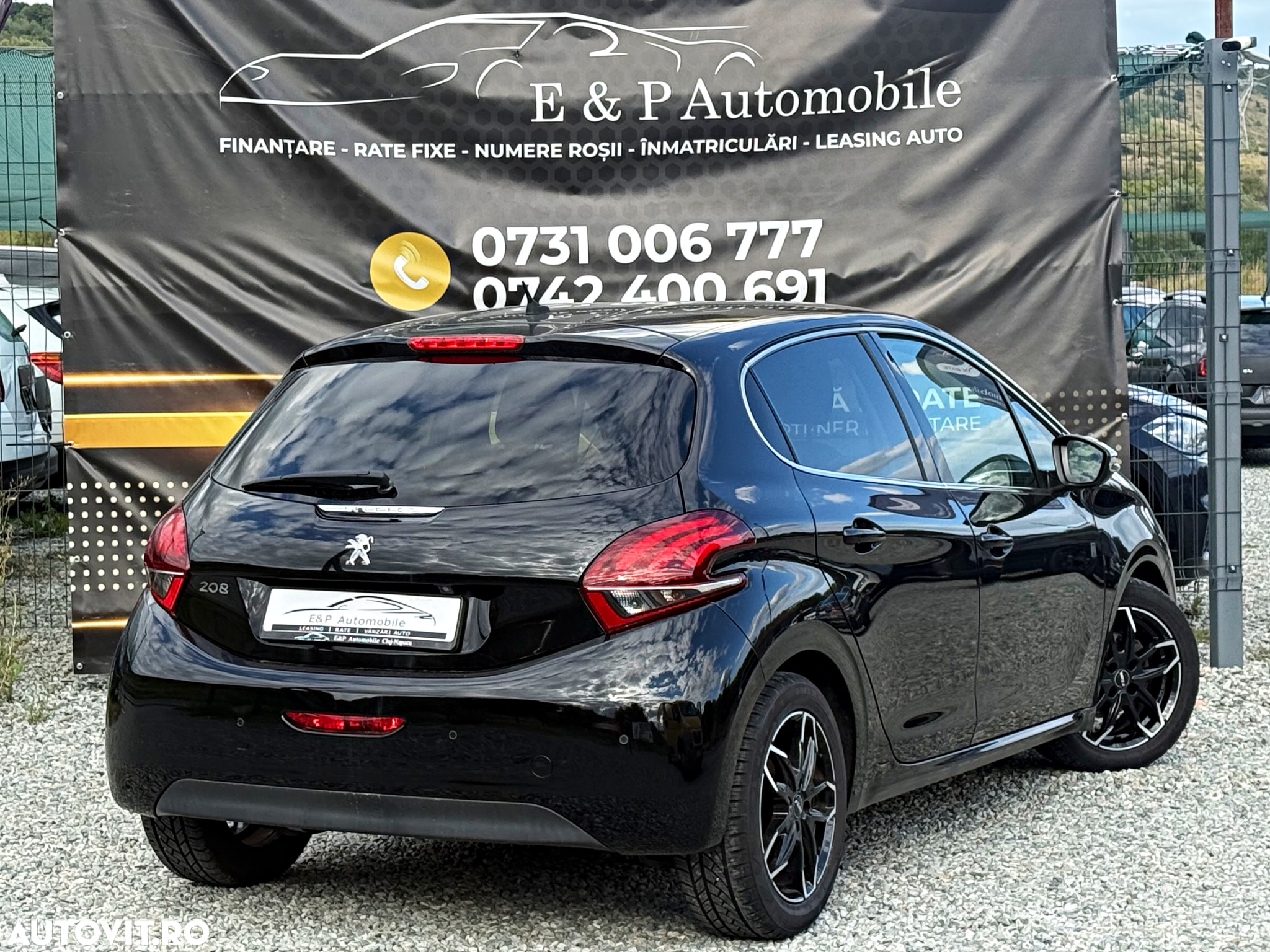 Peugeot 208 PureTech 110 Stop & Start Tech Edition - 12
