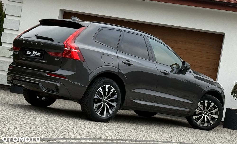 Volvo XC 60 B4 D Plus Dark - 6