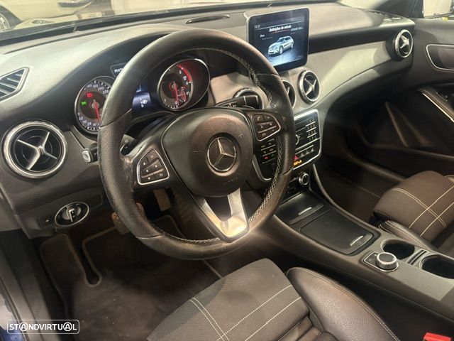 Mercedes-Benz GLA 200 d Urban Aut. - 17
