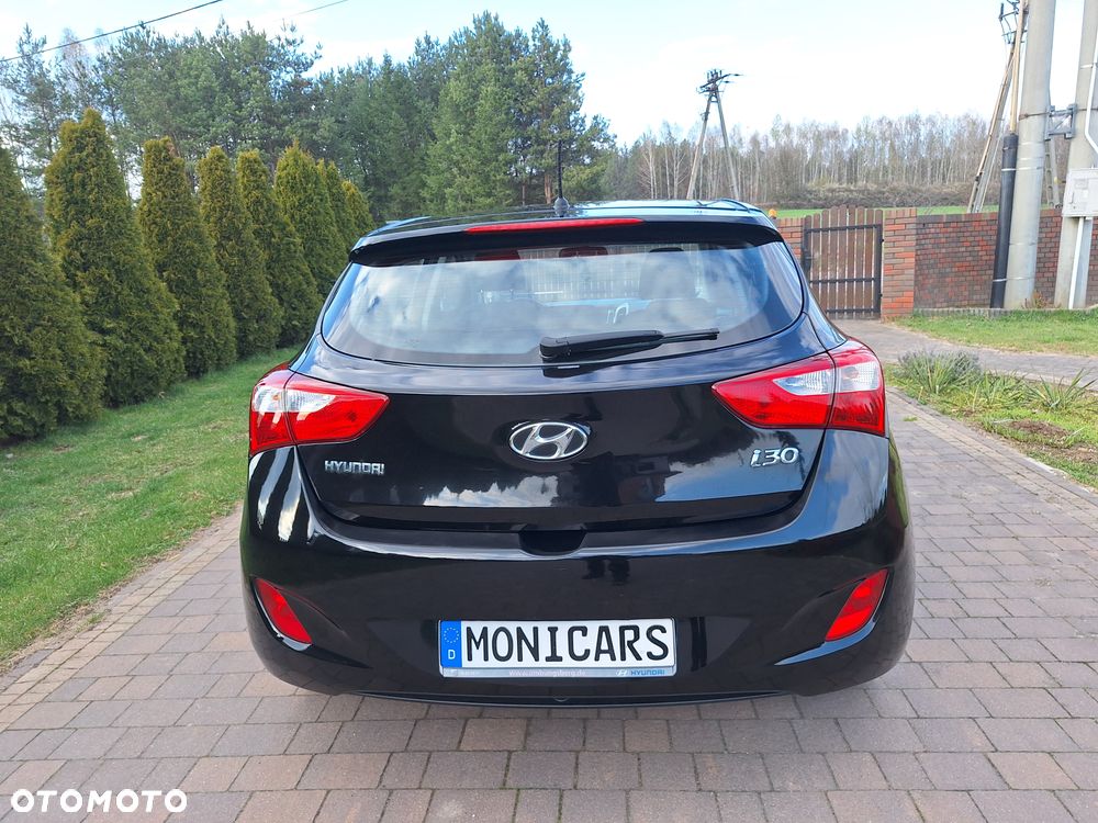 Hyundai i30 1.4 Classic EU5 - 17