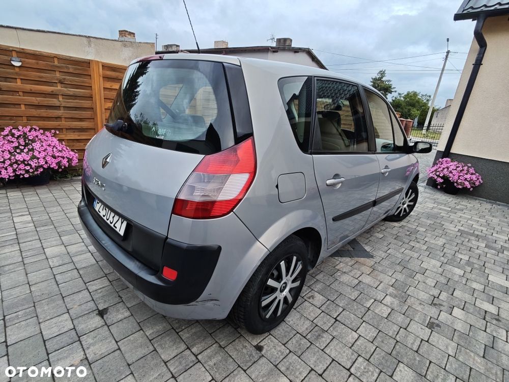 Renault Scenic - 4