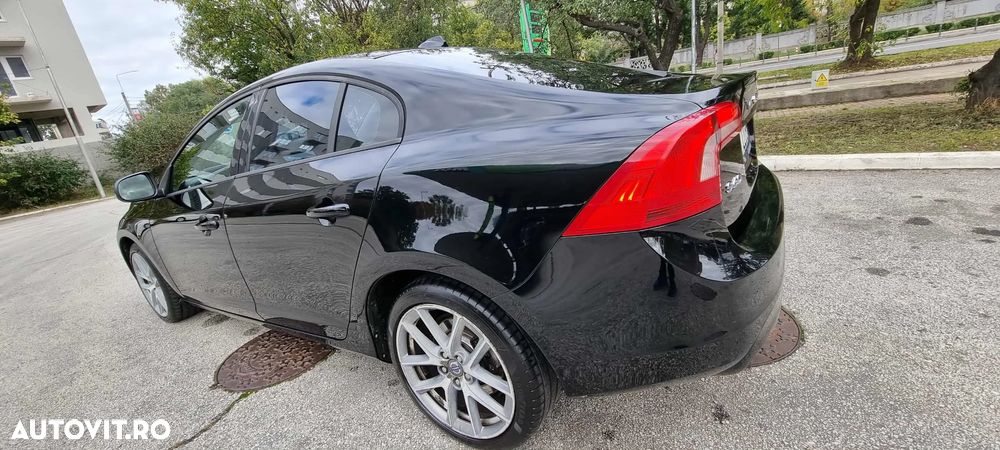 Volvo S60 D3 Start-Stop Momentum - 8