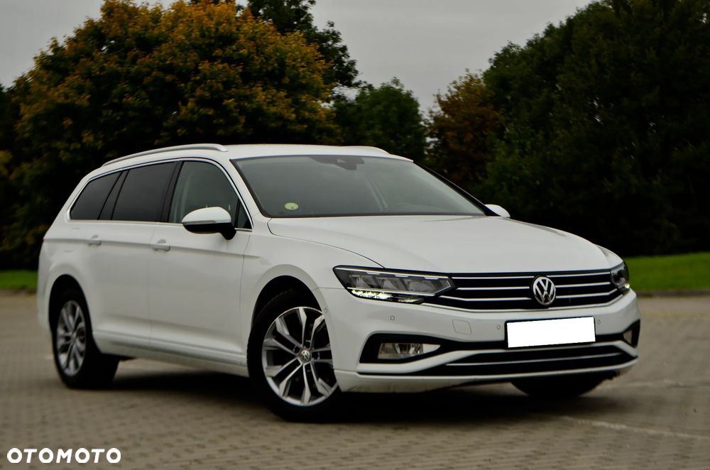 Volkswagen Passat - 16