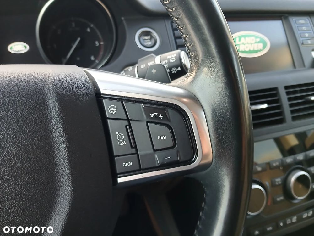 Land Rover Discovery Sport 2.0 TD4 HSE Luxury - 24