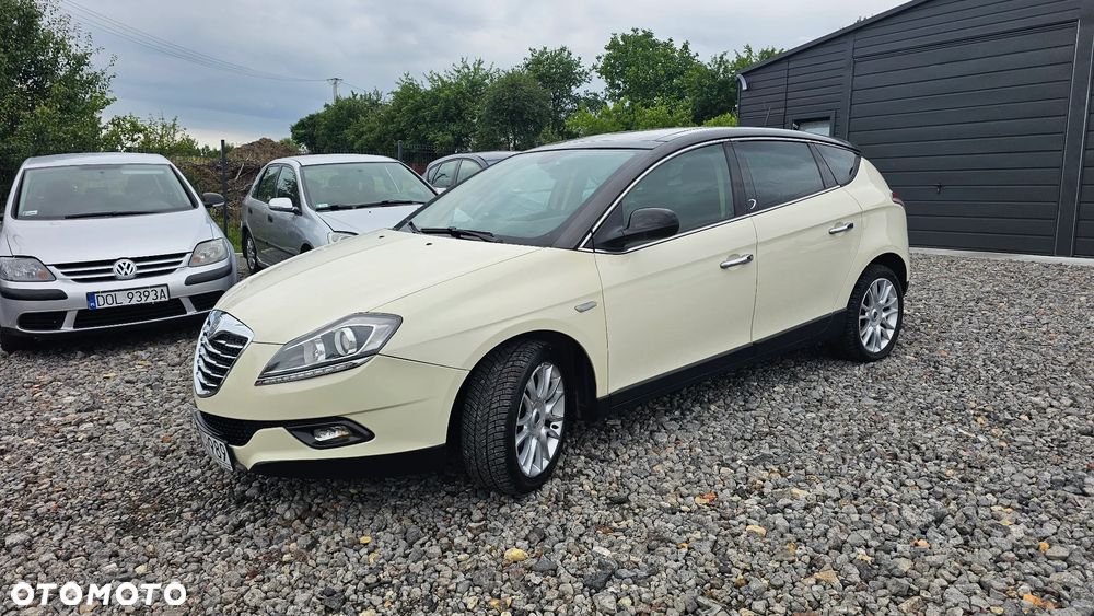 Lancia Delta 1.6 MJ Platino Selectronic - 8