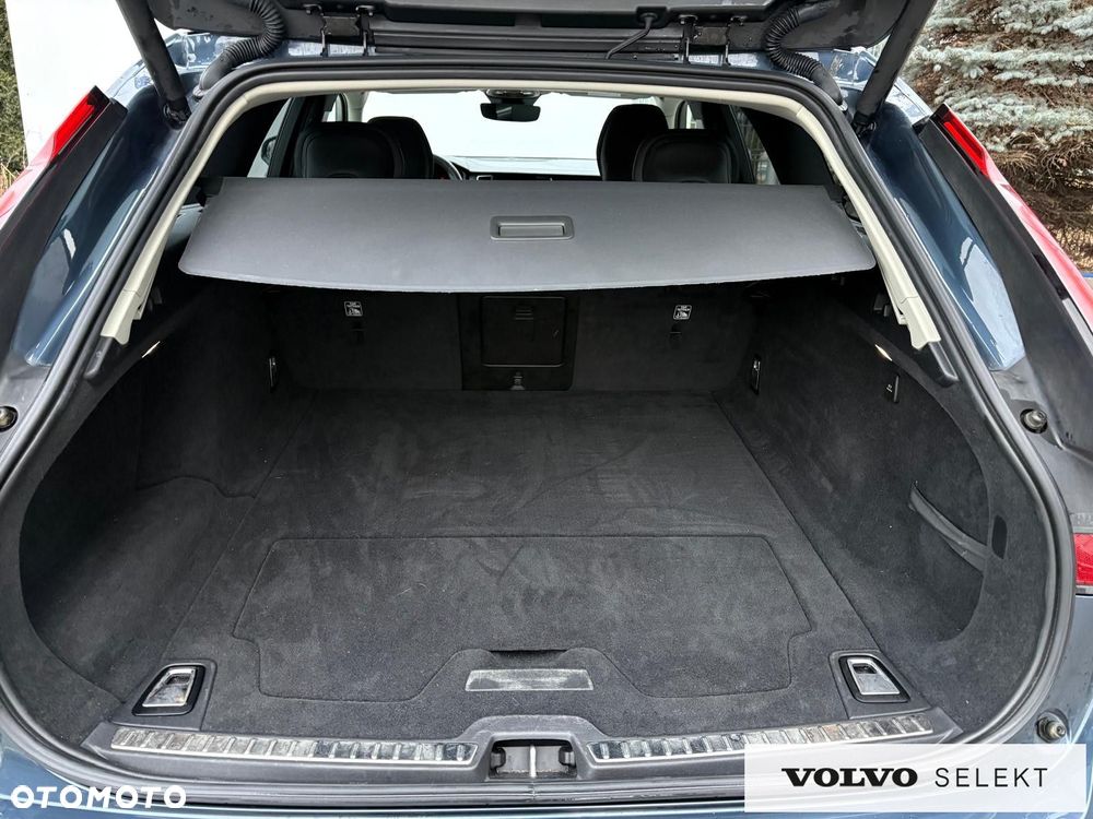 Volvo V90 - 10