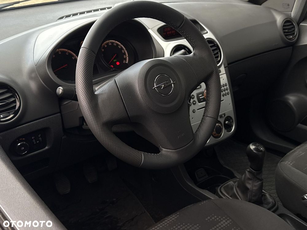 Opel Corsa - 9