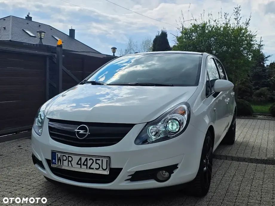 Opel Corsa 1.2 16V Sport - 1