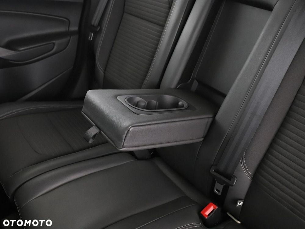Ford Kuga 2.0 TDCi 4x4 Titanium - 37