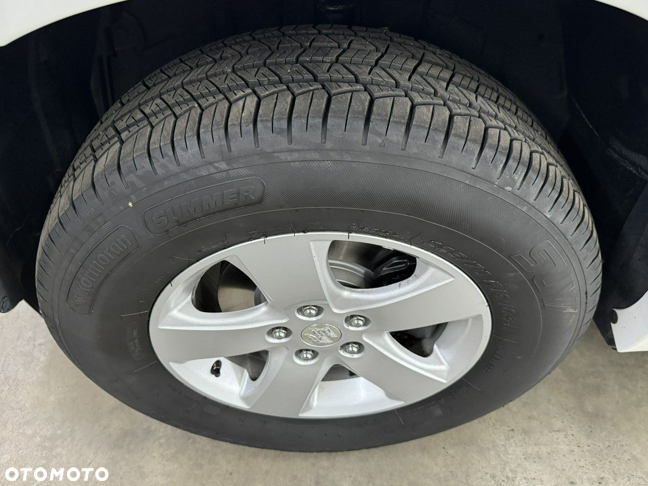 Suzuki Grand Vitara 2.4 Premium - 33