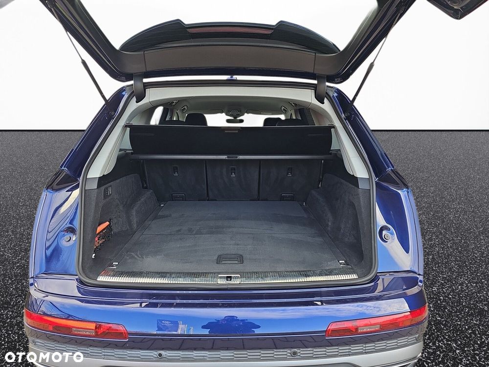 Audi Q7 - 32