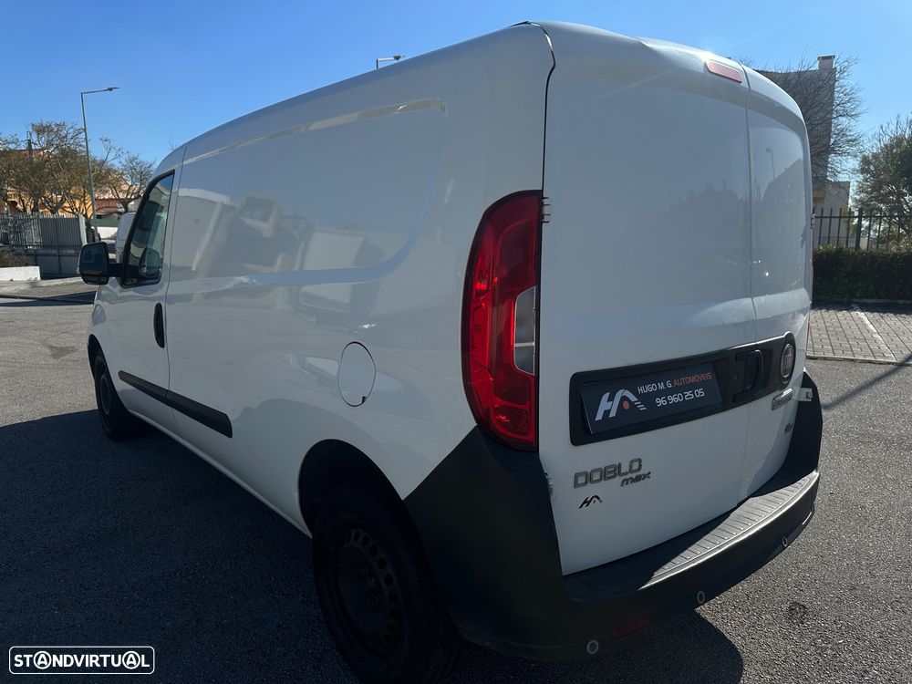 Fiat Doblo maxi 1.3 Multijet ( Caixa fibrada ) - 3