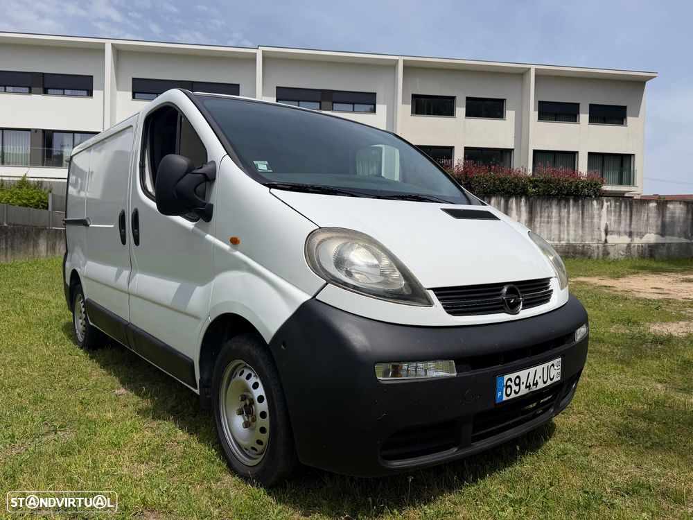 Opel Vivaro 1.9 cdti - 18