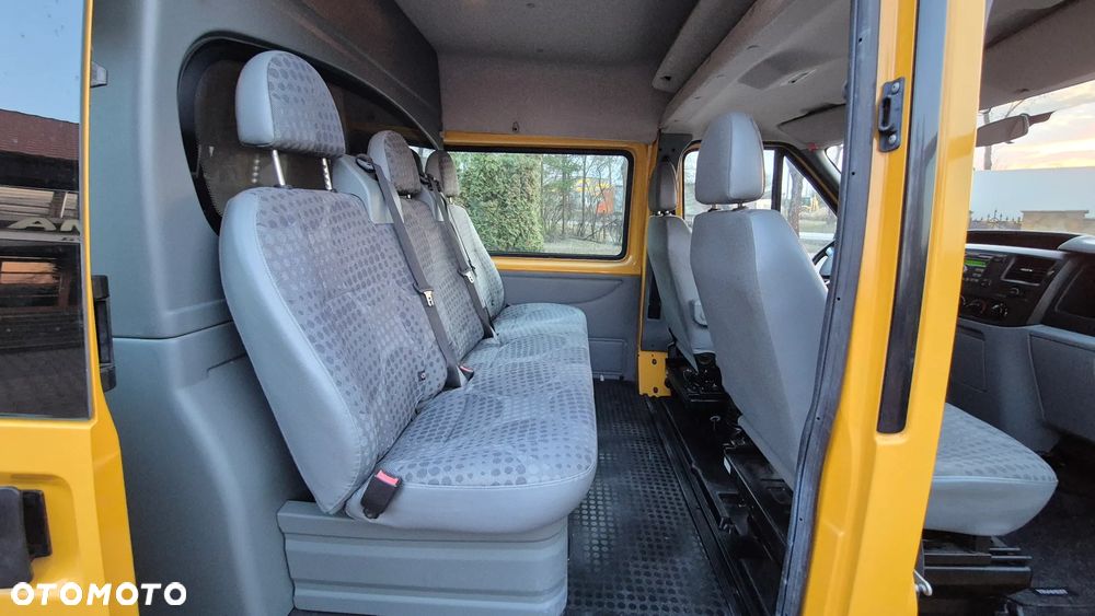 Ford Transit - 14