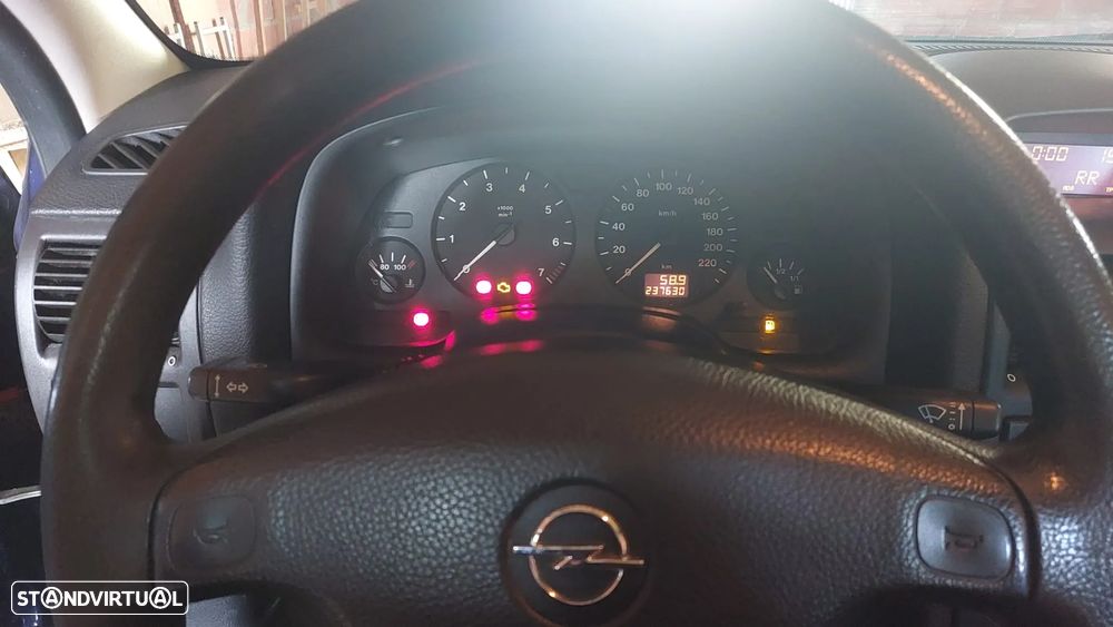 Opel Astra 1.4 Selection - 11