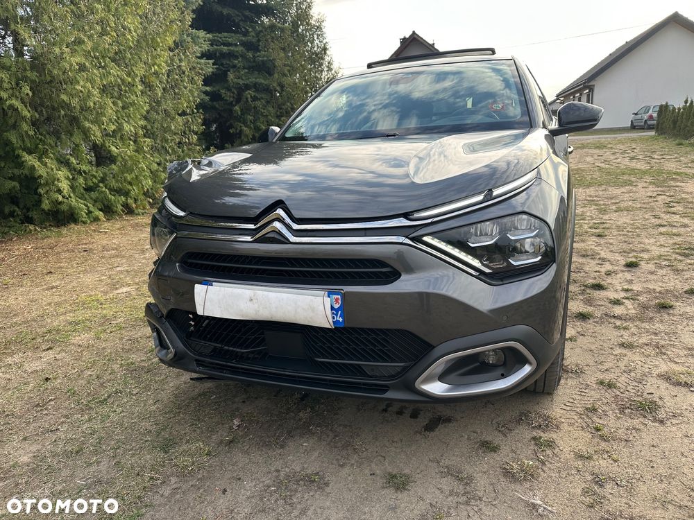 Citroën C4 BlueHDi 130 Stop&Start EAT8 SHINE - 4