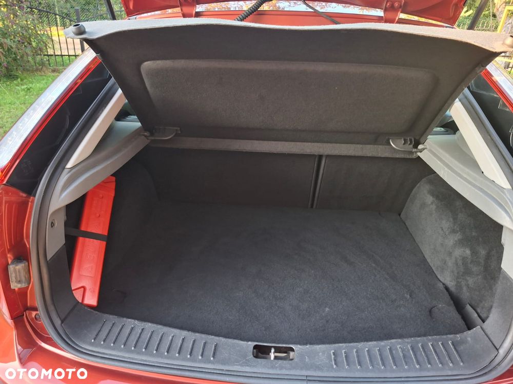 Ford Focus 1.6 16V Connection - 28