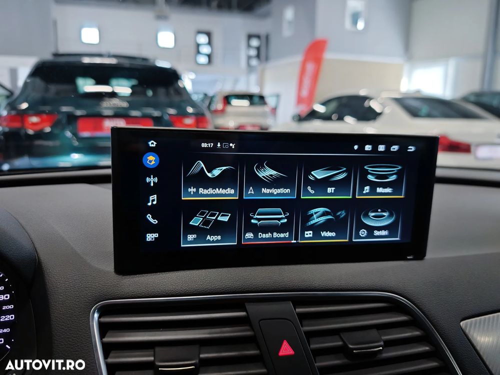 Audi Q3 2.0 TFSI Quattro Stronic Design - 16