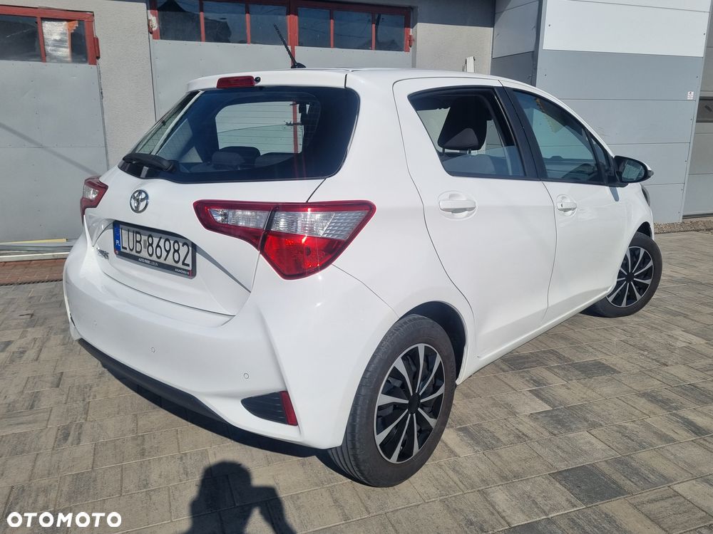 Toyota Yaris 1.5 Premium - 5