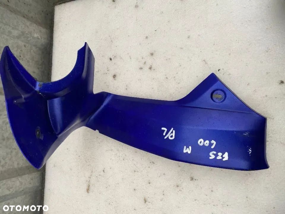 Wypełnienie czaszy lewe  Yamaha FZS 600 Fazer 00-04r - 1