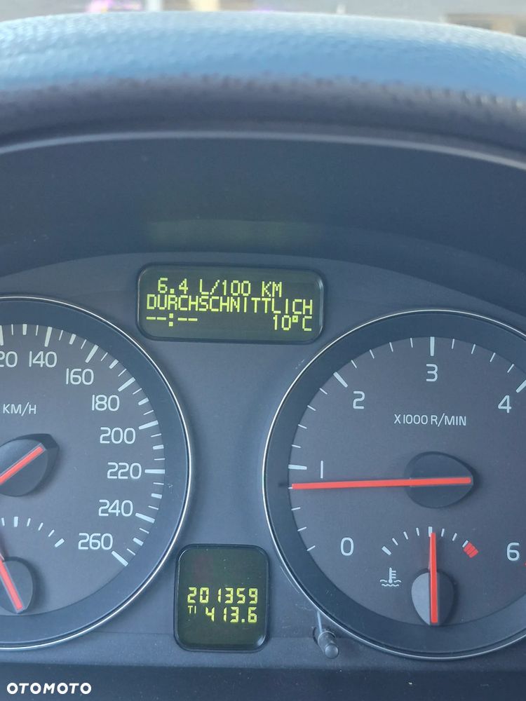 Volvo C30 2.0D Momentum - 5