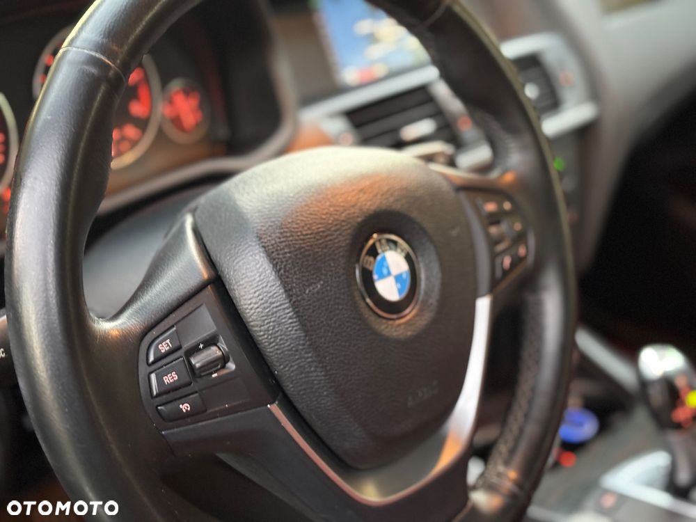 BMW X3 xDrive20d - 23