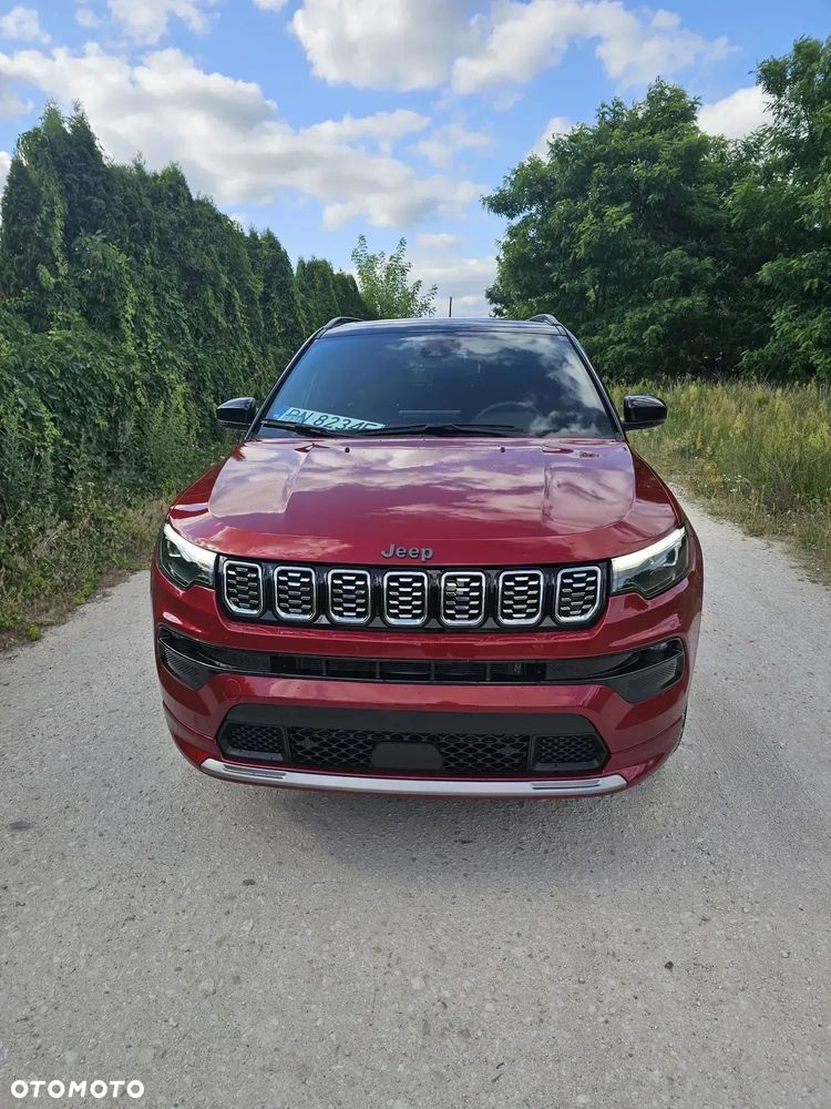 Jeep Compass - 4