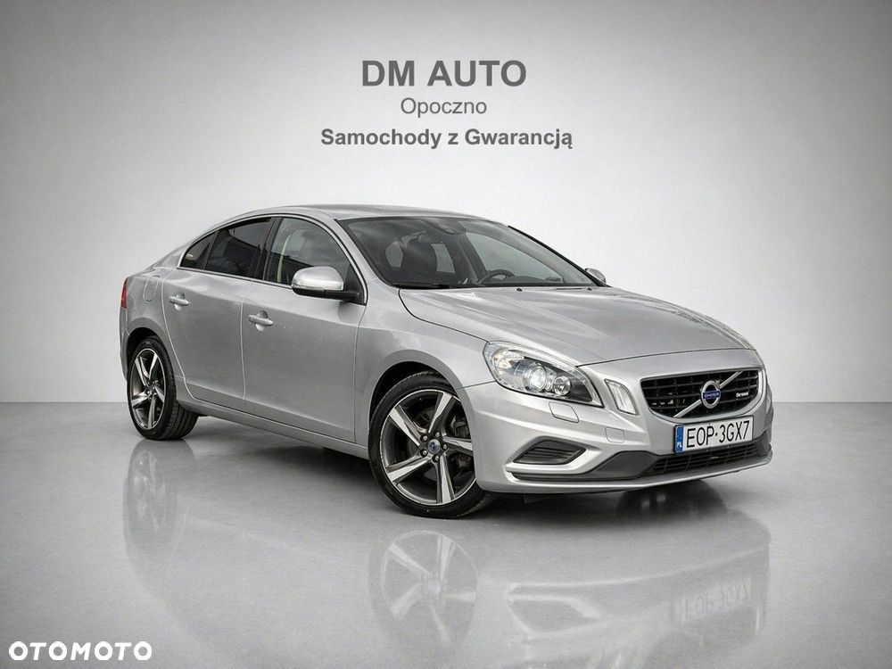 Volvo S60 D2 R-Design Momentum - 1