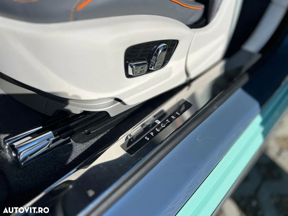 Rolls-Royce Spectre - 19