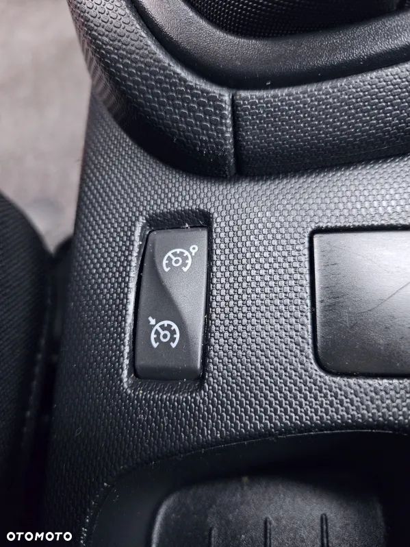 Renault Clio TCe 90 Dynamique - 13