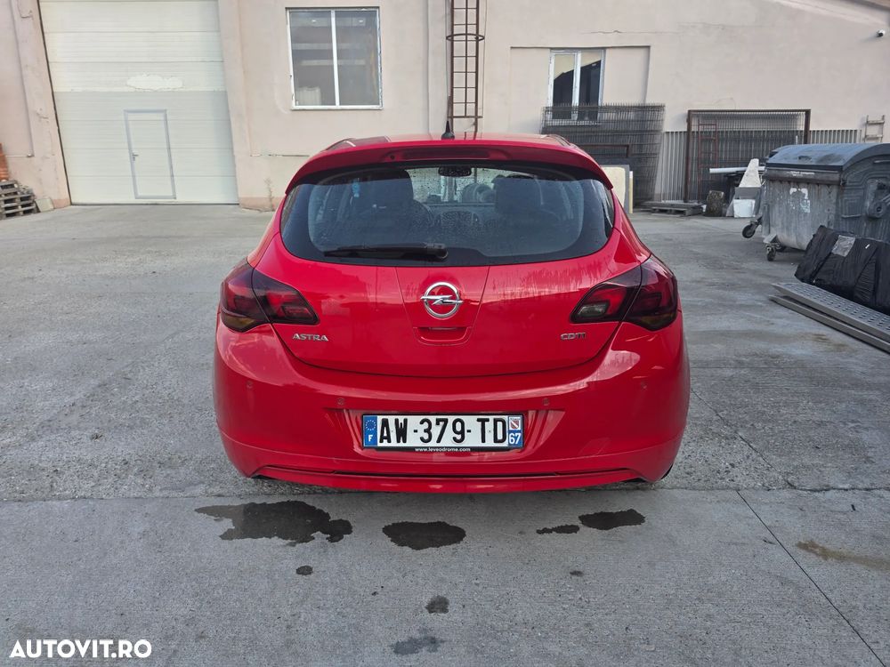 Opel Astra - 9