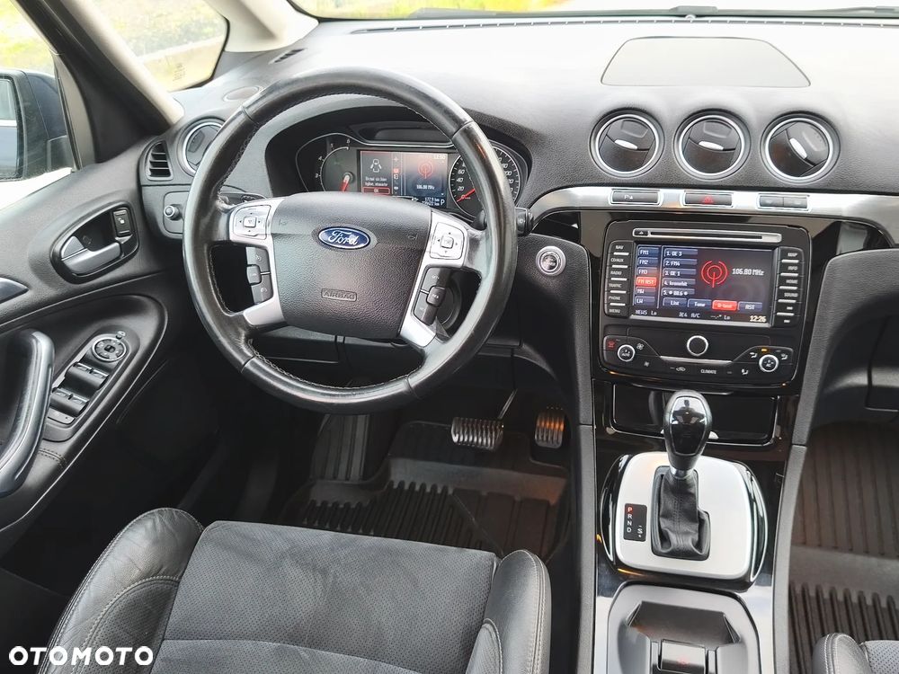 Ford Galaxy 2.0 TDCi Platinium X (Titanium) MPS6 - 24