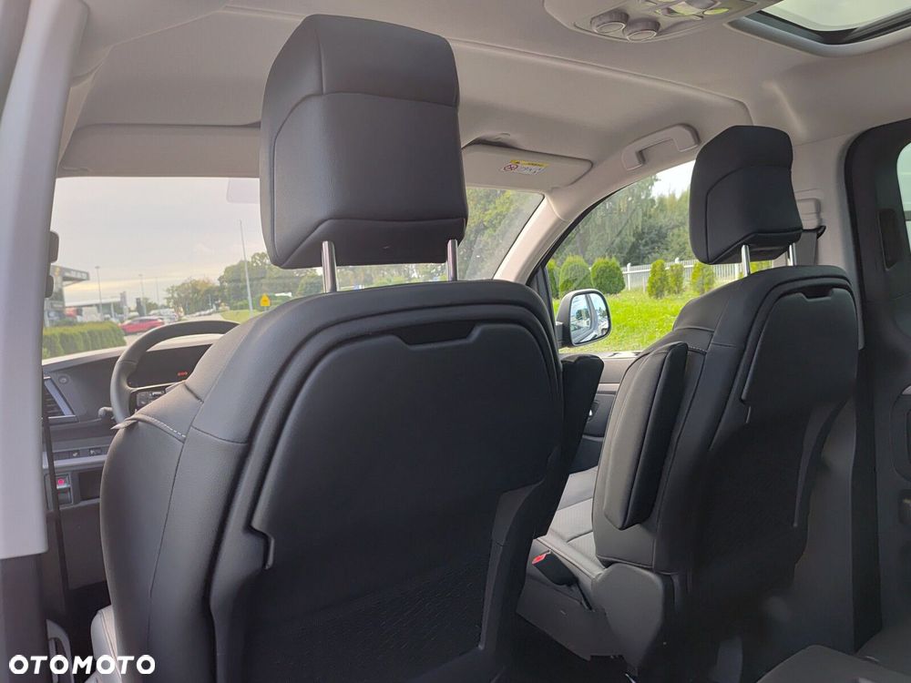 Opel Zafira - 31