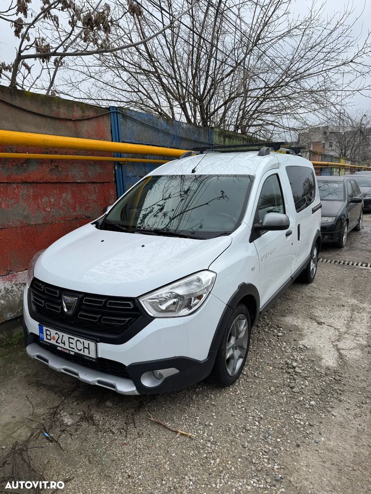 Dacia Dokker SCe 100 Stepway - 2