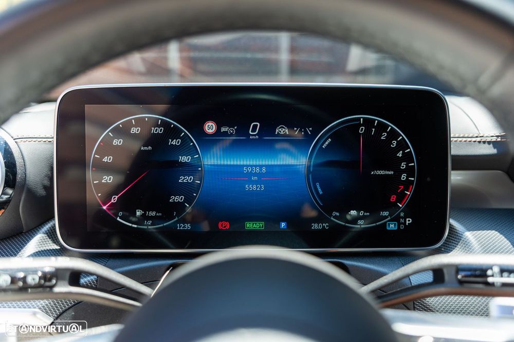 Mercedes-Benz C 300 e AMG Line - 26