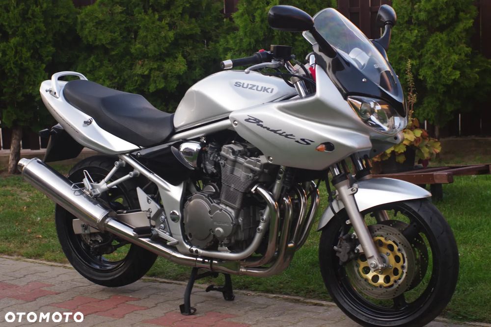 Suzuki Bandit - 1